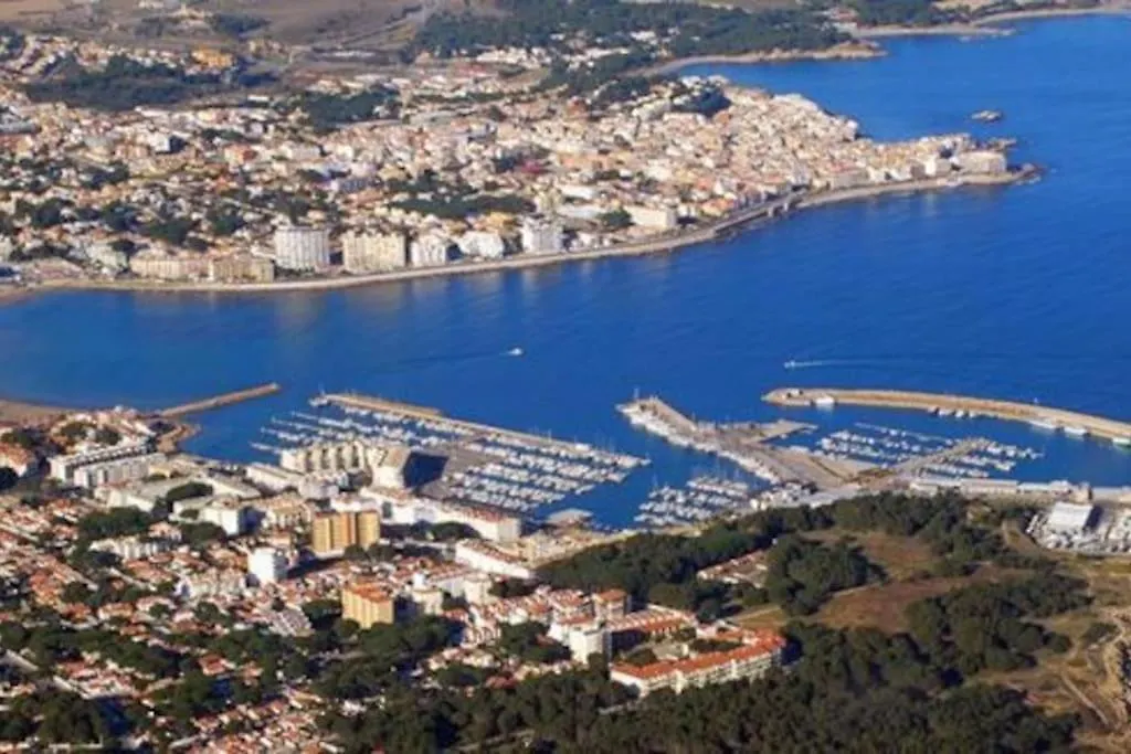 L' Escala El Niuet 아파트